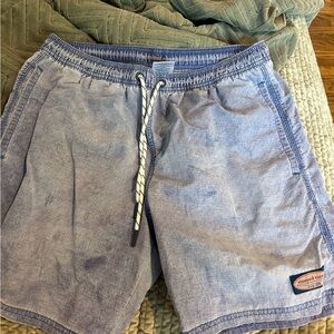 Vineyard Vines Men’s bathing suit